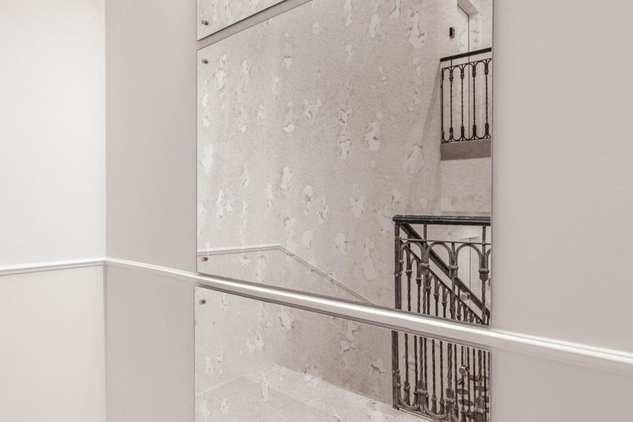 Apartamento Palazzo '900 Design Flats - Il Poeta Padua Exterior foto